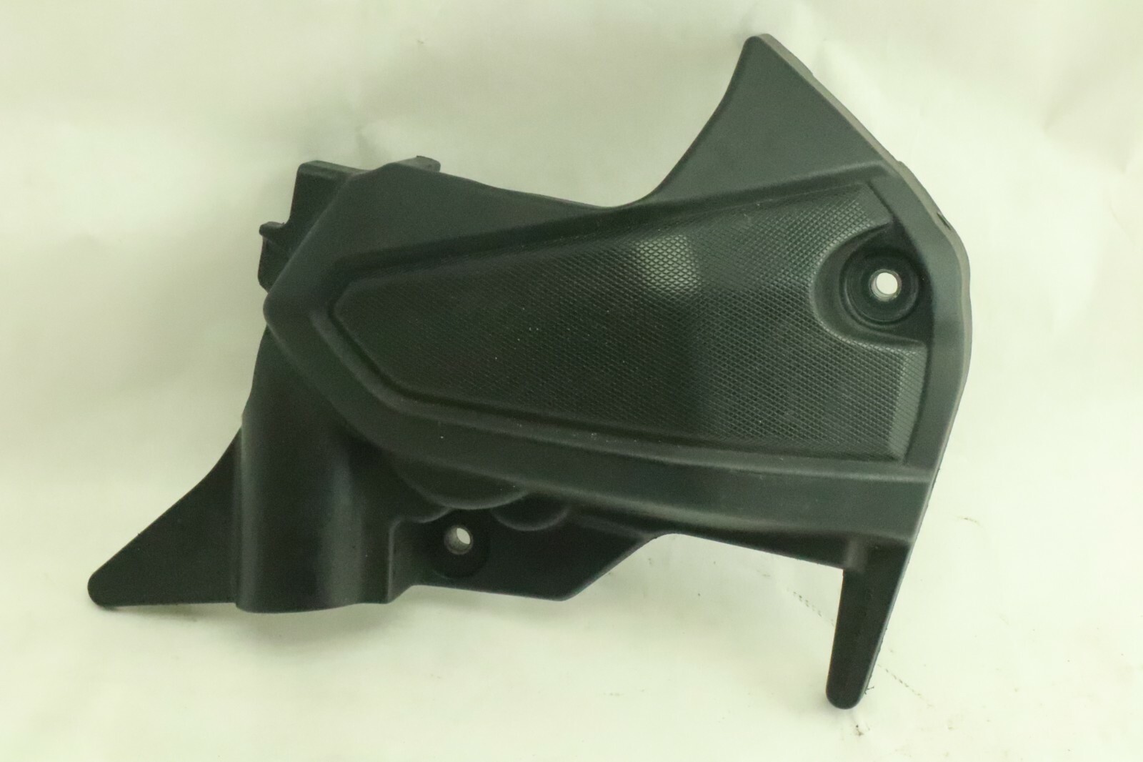 08 09 SUZUKI B-KING BKING GSX1300 ENGINE SPROCKET COVER TRIM - Image 8