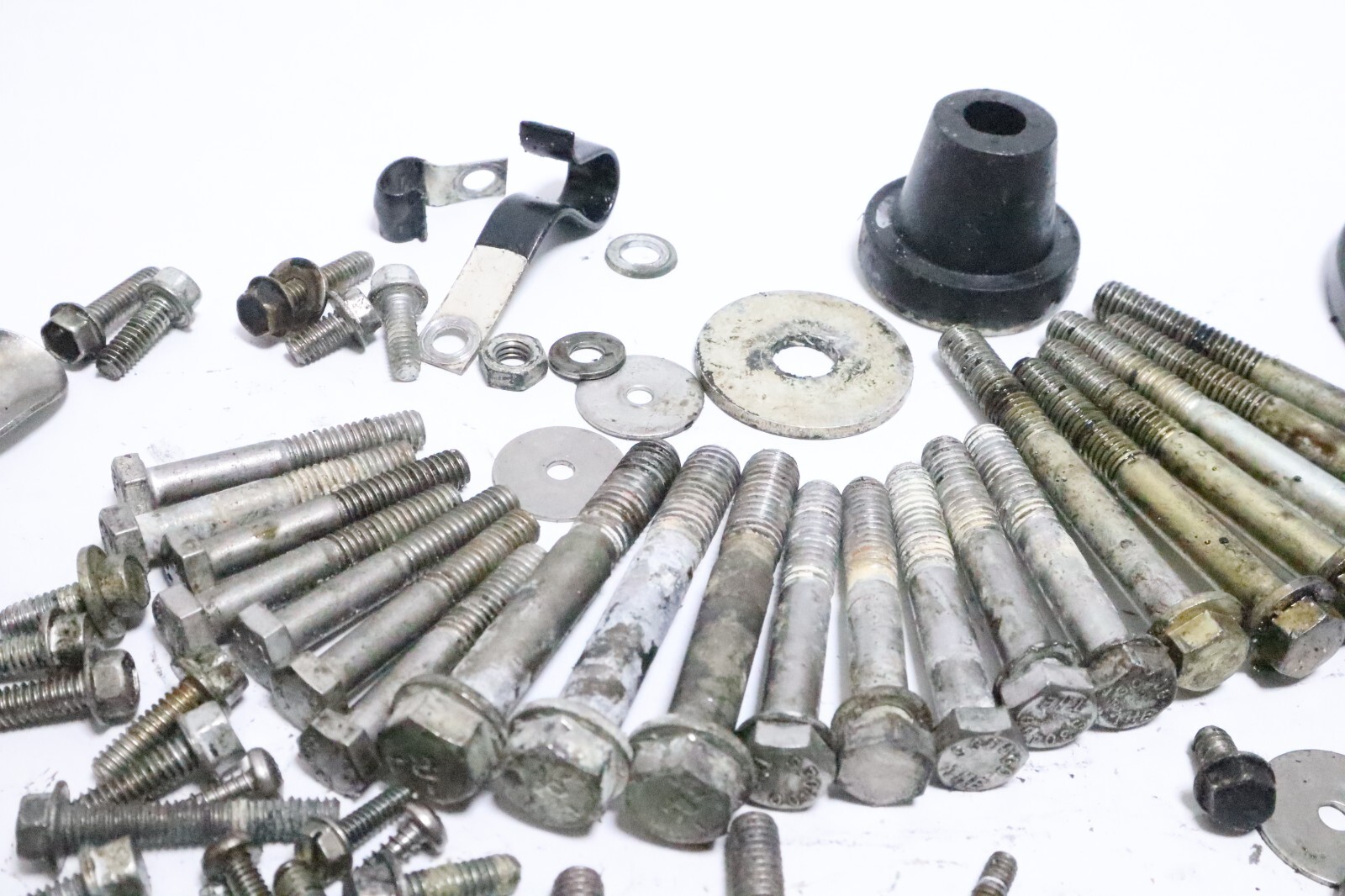 Johnson Evinrude FICHT V4 90 115 HP Mixed Nut Bolt Washer Lot 0586160 - Image 7