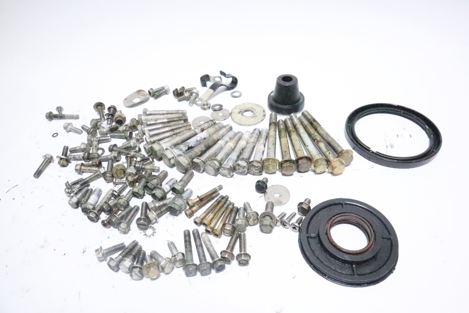 Johnson Evinrude FICHT V4 90 115 HP Mixed Nut Bolt Washer Lot 0586160 - Image 14