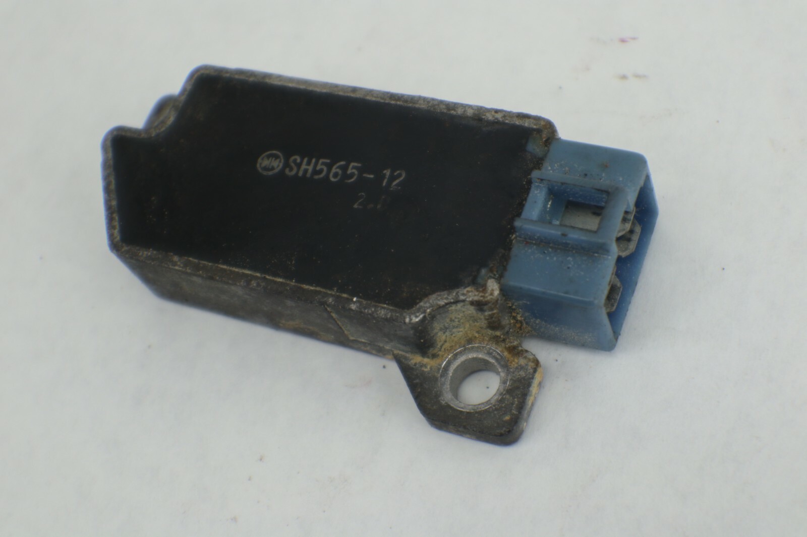 Kawasaki Oem Rectifier Voltage Regulator 21066-3712 - Image 2