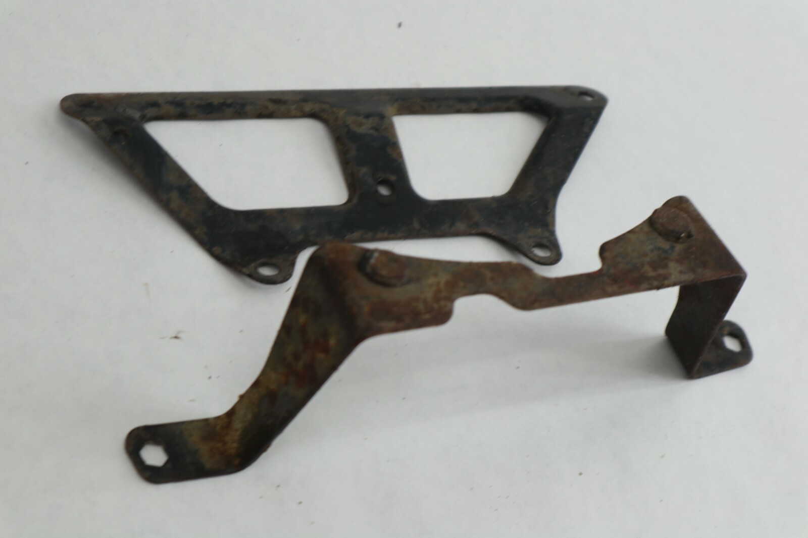 Polaris Sportsman 335 00 Bracket Oil Cooler 5243783-067 30635 - Image 4