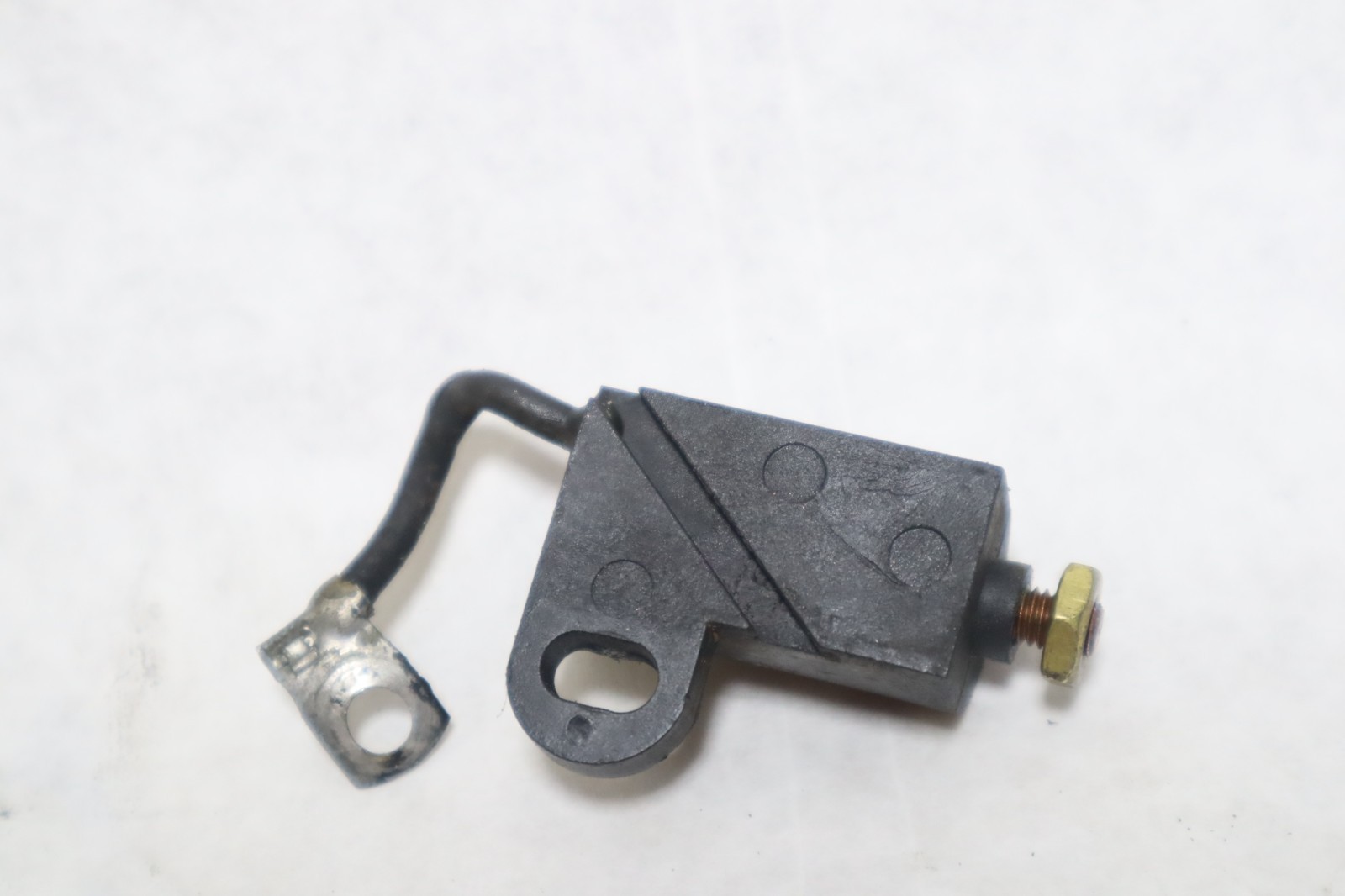 Mercury 87-33386A3 Mercury Safety Switch 2 Stroke Outboard - Image 4