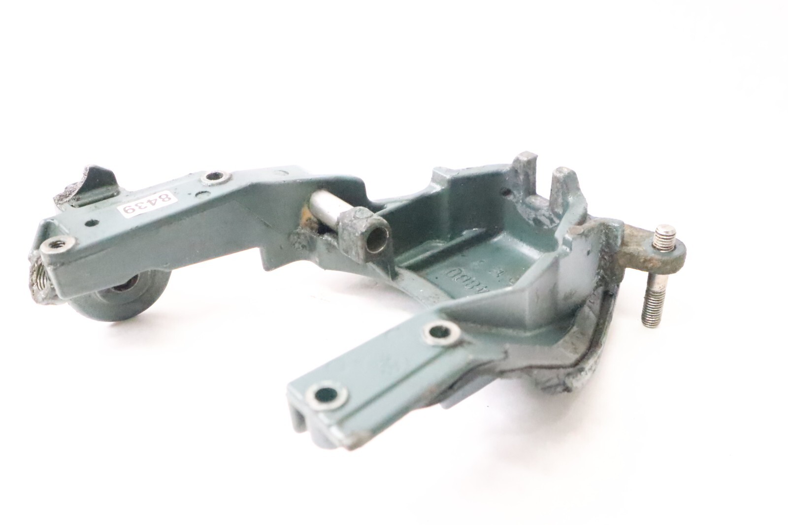 1984-1997 Yamaha 25 30 hp 648-44518-00-94 Outboard bracket comp - Image 7