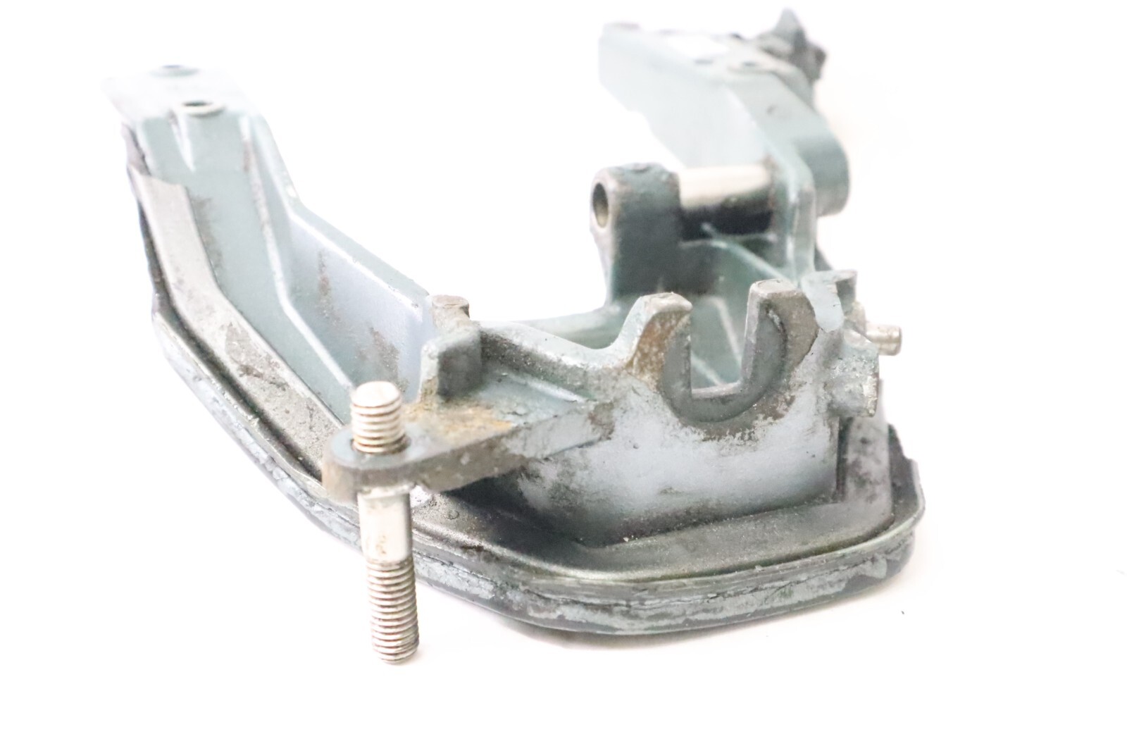 1984-1997 Yamaha 25 30 hp 648-44518-00-94 Outboard bracket comp - Image 9