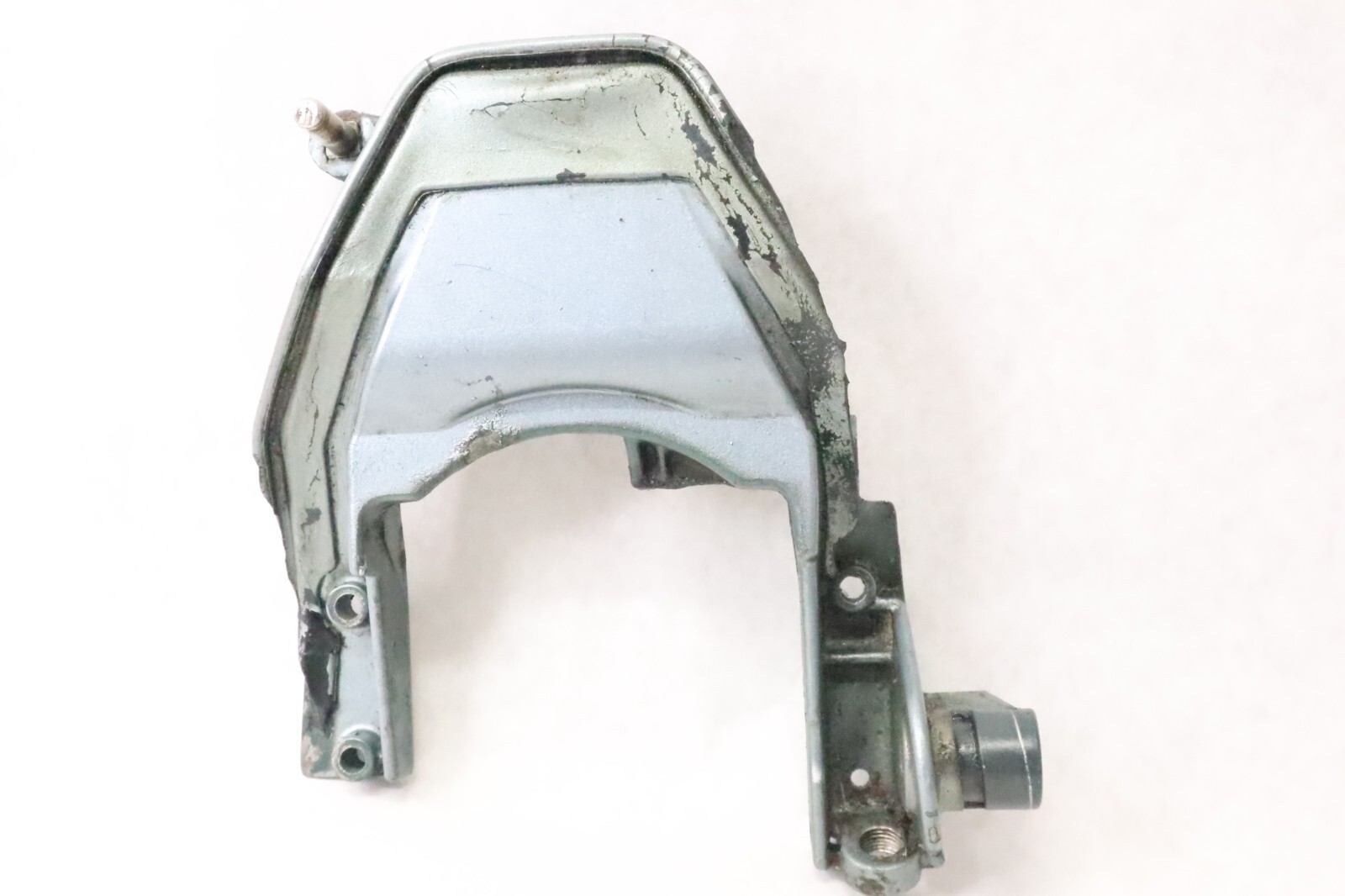 1984-1997 Yamaha 25 30 hp 648-44518-00-94 Outboard bracket comp - Image 11