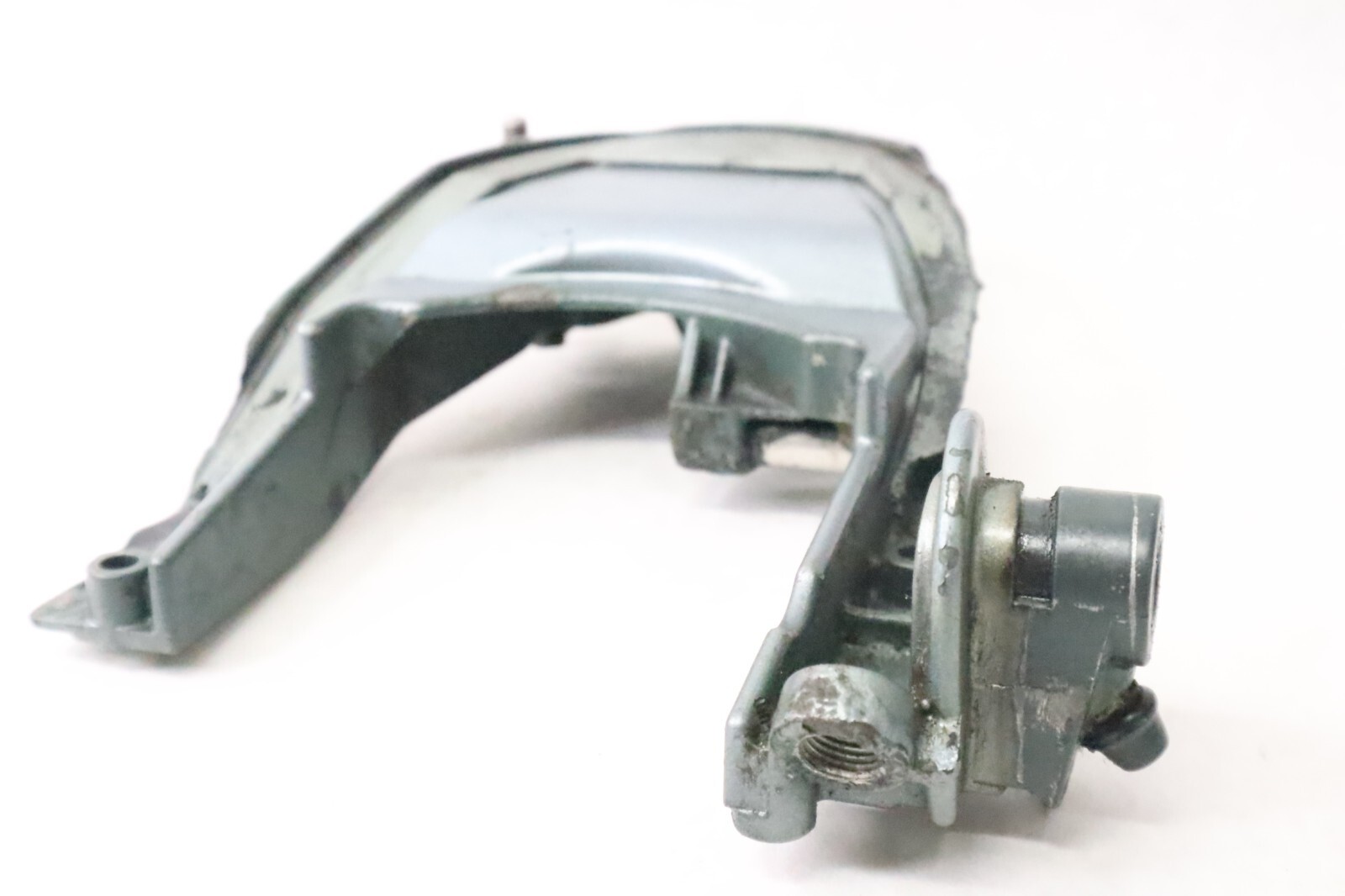 1984-1997 Yamaha 25 30 hp 648-44518-00-94 Outboard bracket comp - Image 13