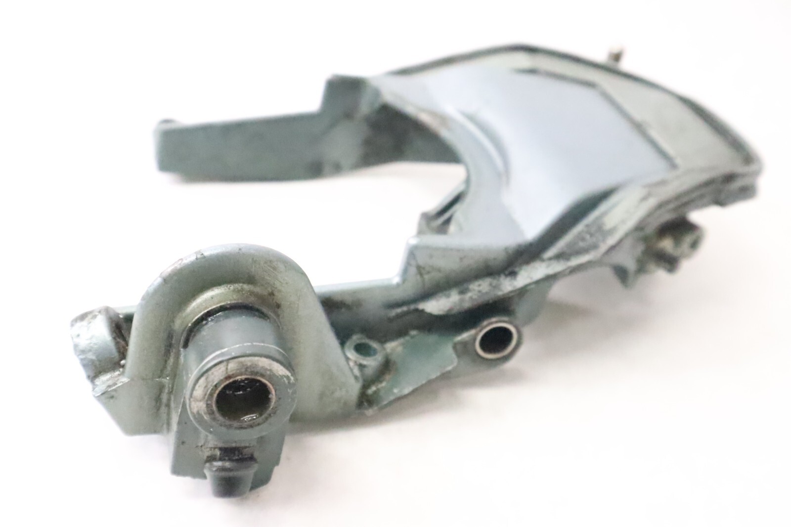 1984-1997 Yamaha 25 30 hp 648-44518-00-94 Outboard bracket comp - Image 14