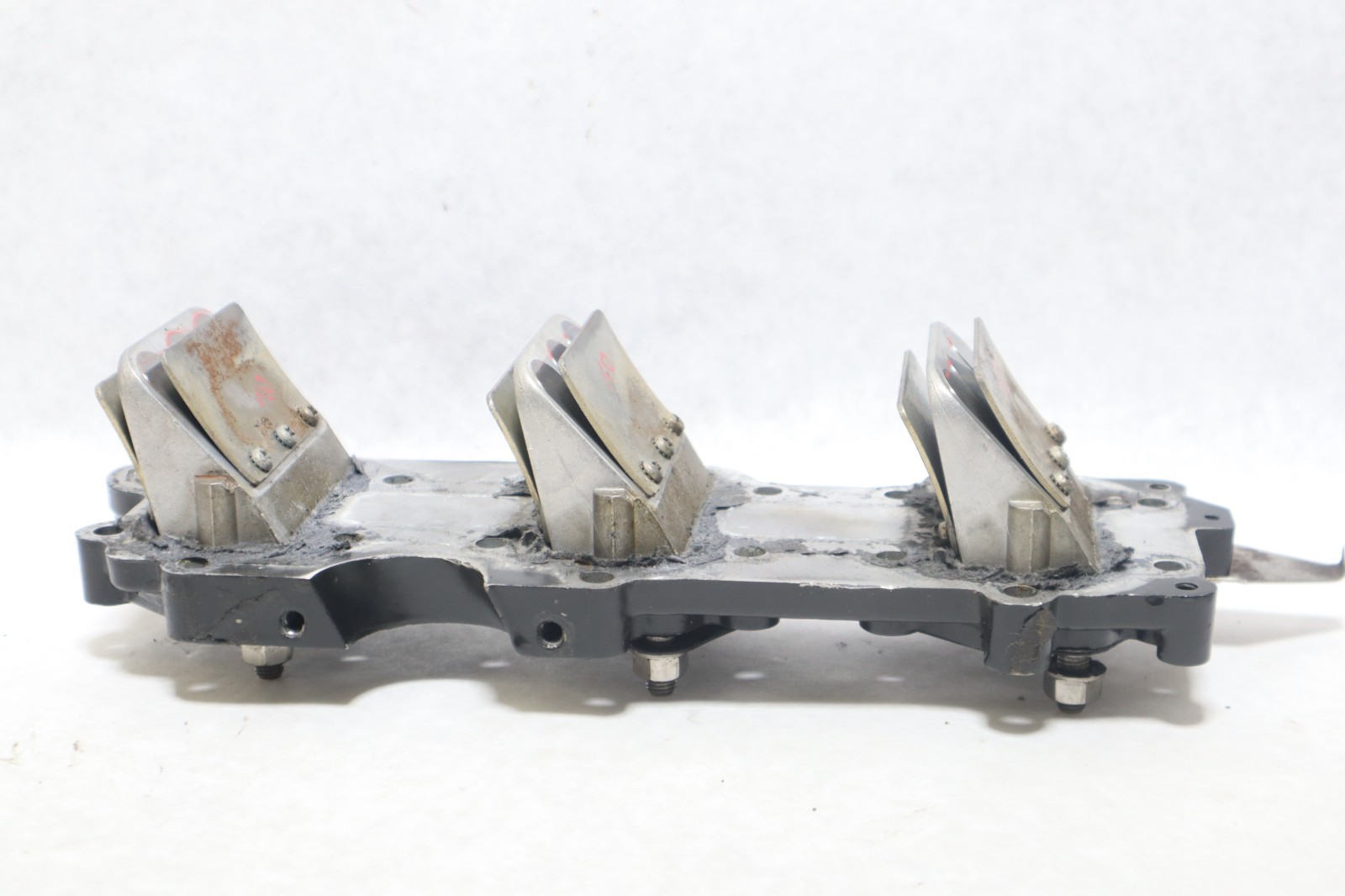Evinrude Johnson 60 hp - 75hp OMC Intake Manifold Leaf Plate 0386662 0389731 - Image 30