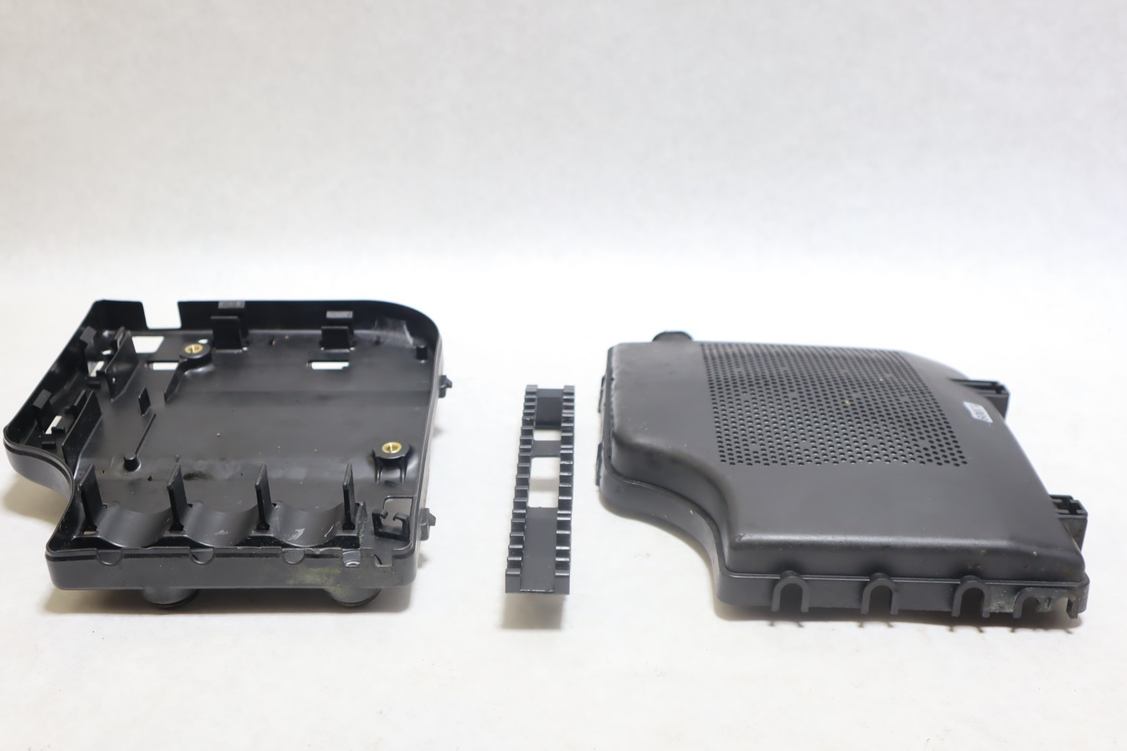 CONTROL MODULE CASE HONDA 25-50 HP OUTBOARD 30587-ZV5-003 - Image 4