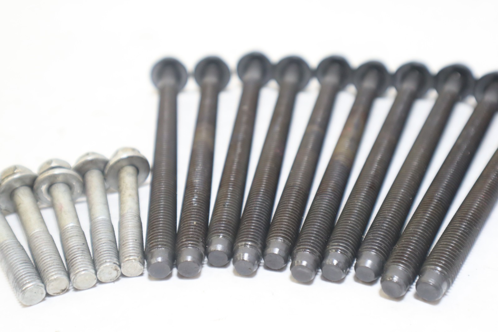 Yamaha 75-80-90-100-115 HP 2000 Set of 10 Cylinder Head Bolts 90105-10M89-00 - Image 10