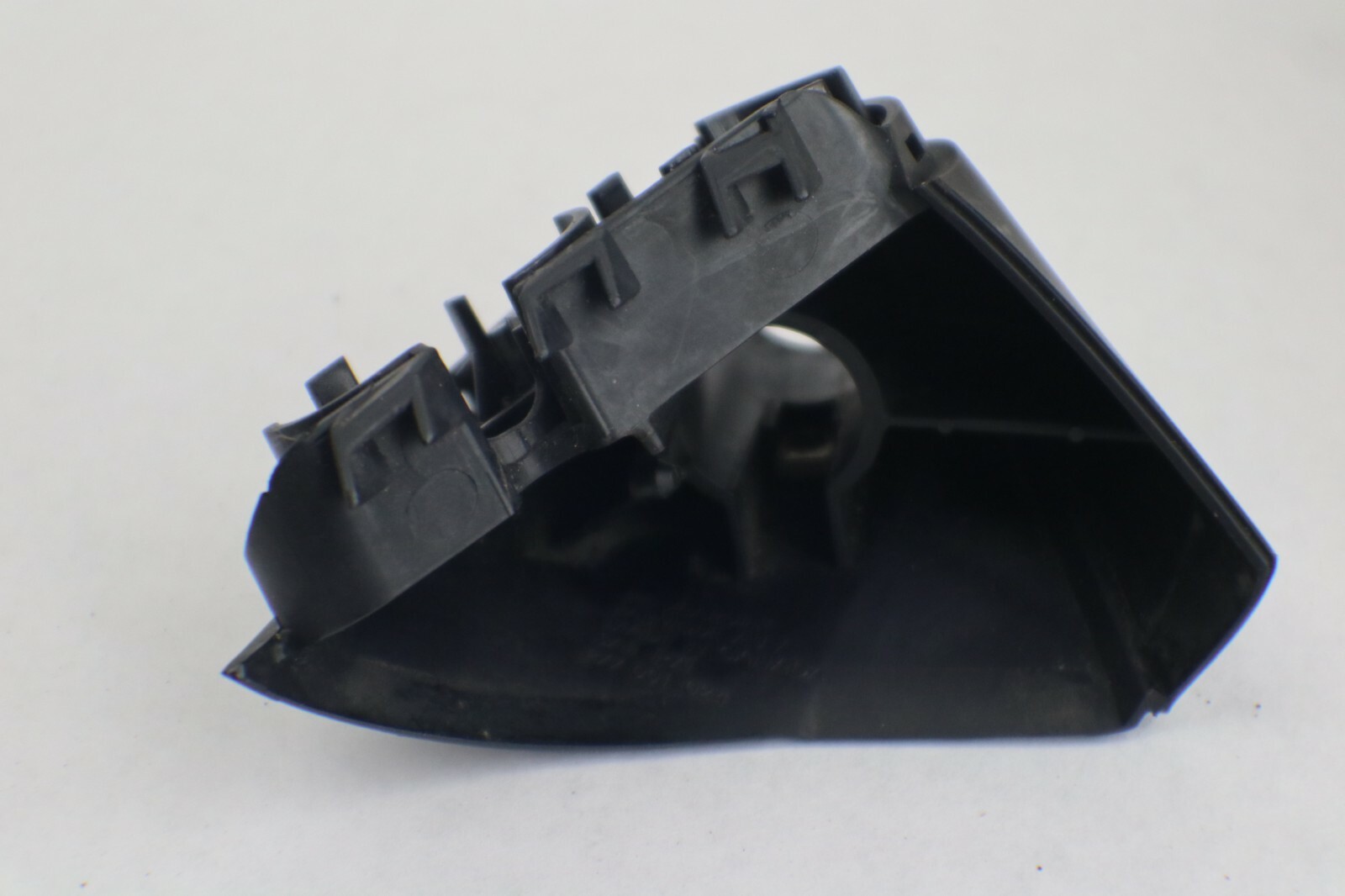 2005 04-07 Seadoo RXT 215 OEM Left Switch Start LOWER HOUSING - Image 7