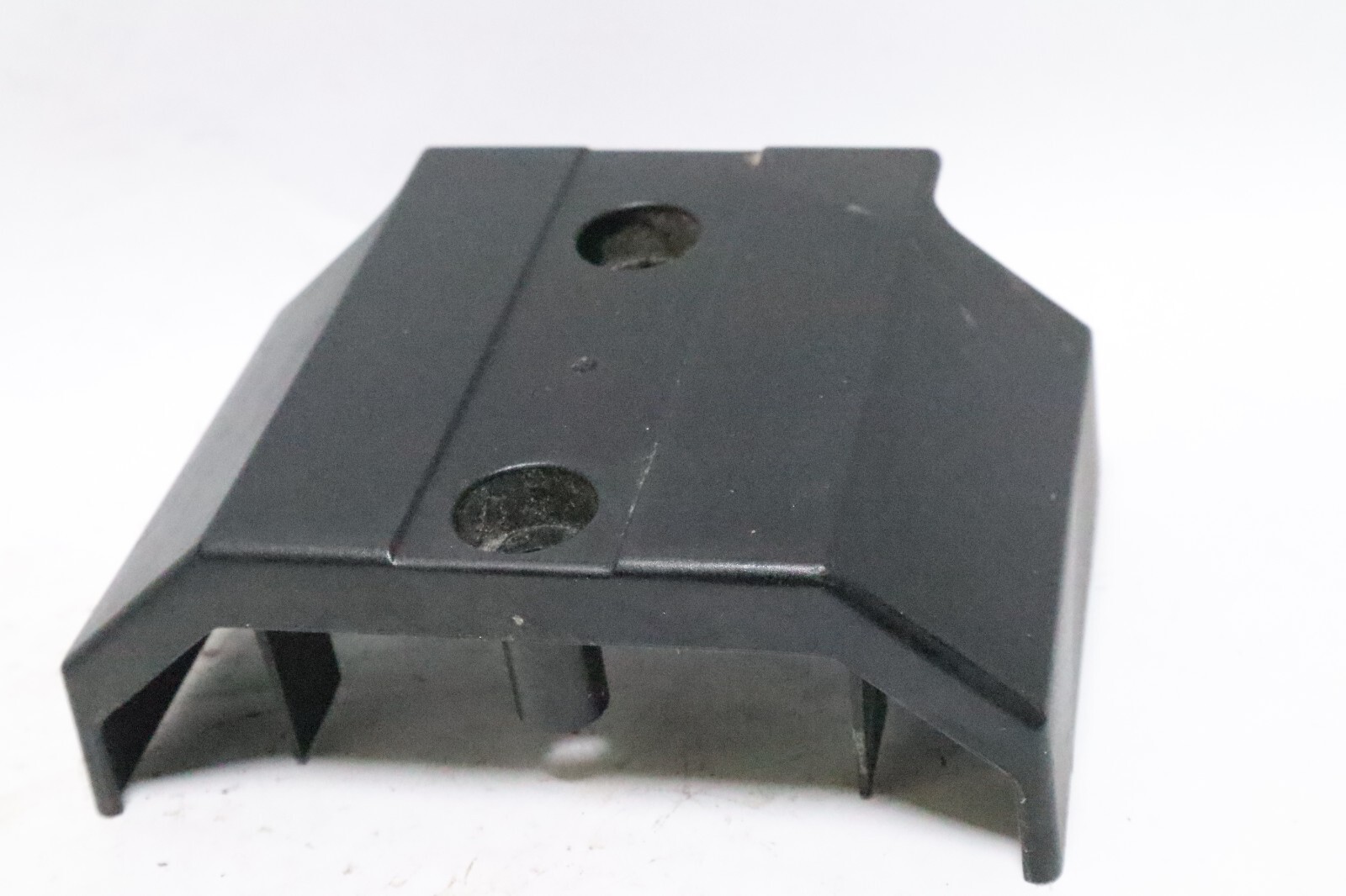 150/175/200 HP Yamaha Regulator Rectifier Cover Assy 1996-2009 64D-81942-00-00 - Image 5