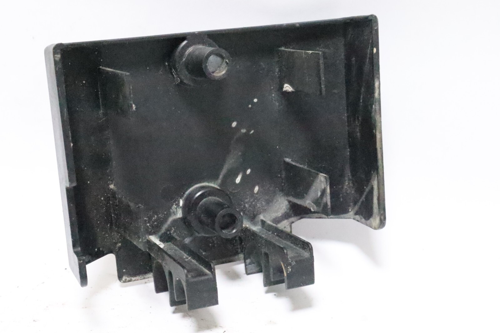 150/175/200 HP Yamaha Regulator Rectifier Cover Assy 1996-2009 64D-81942-00-00 - Image 6