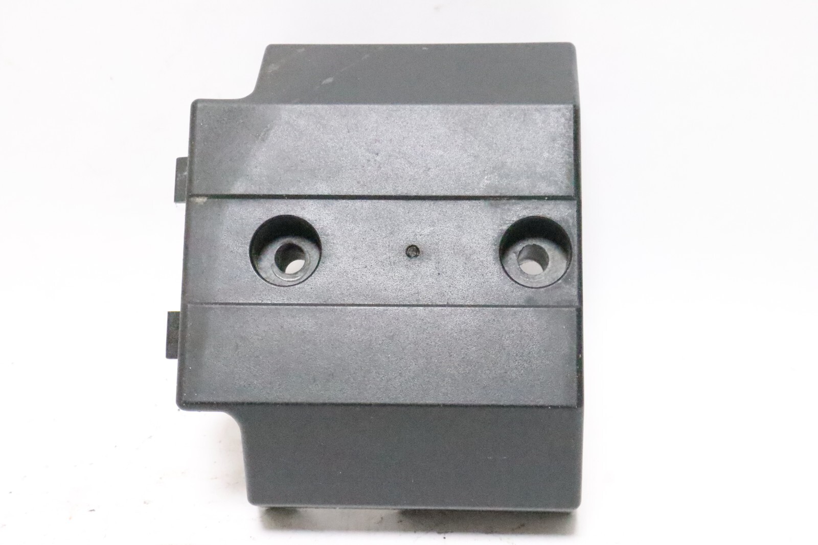 150/175/200 HP Yamaha Regulator Rectifier Cover Assy 1996-2009 64D-81942-00-00 - Image 13