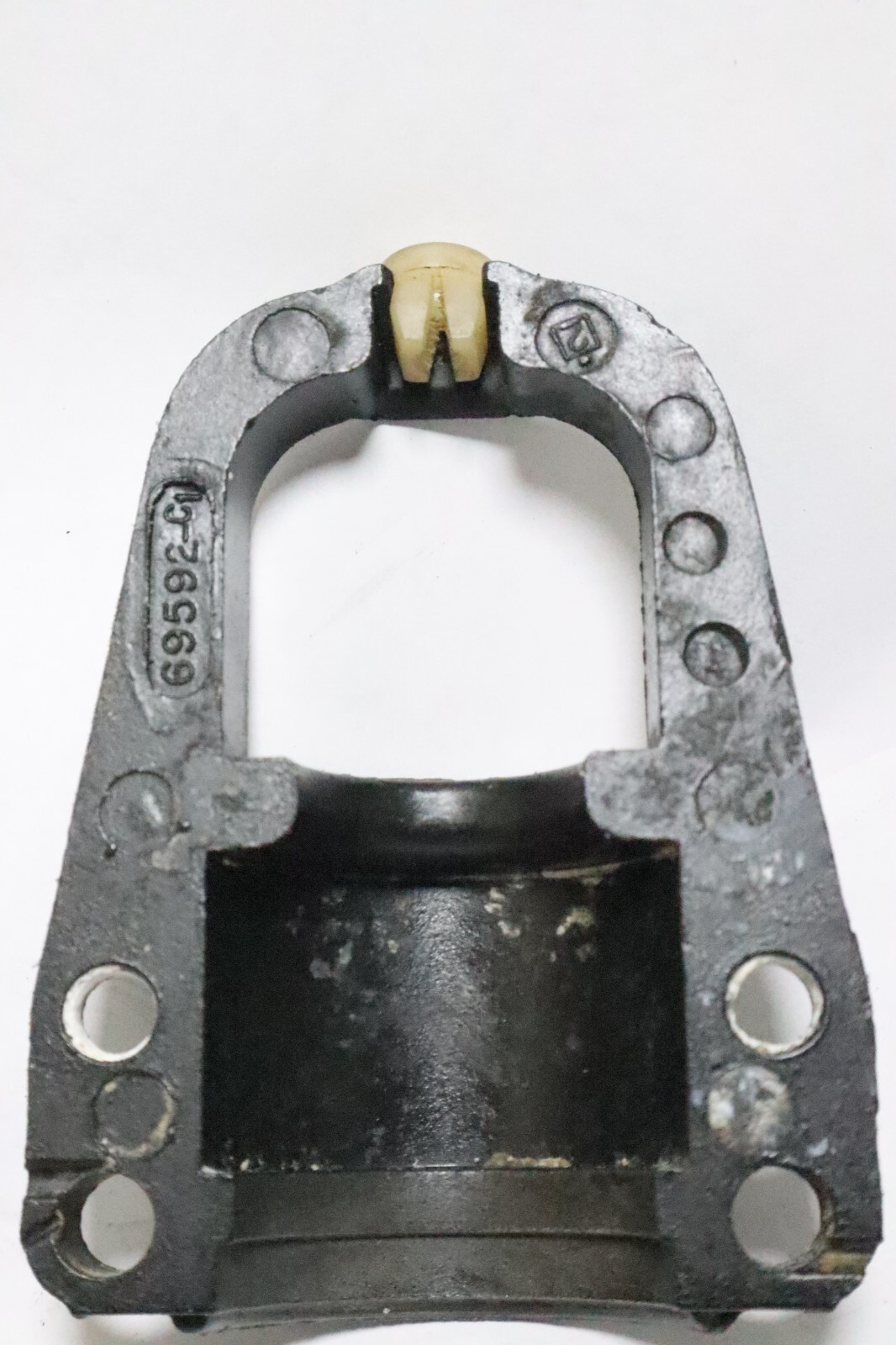 69592 Mercury 50 60 HP Outboard Lower Mount Clamps - Image 8