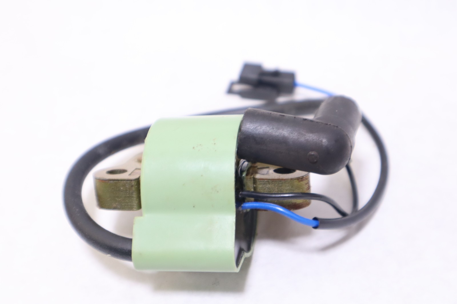 For Evinrude Ignition Coil Fits 9.9 15 40 Hp 1974-1976 502880 581407 18-5196 - Image 4