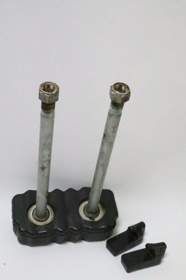 54112-96J01  Suzuki 2006-11 & UP Upper Mount bolt set 150 175 HP 4 Stroke  USED - Image 8