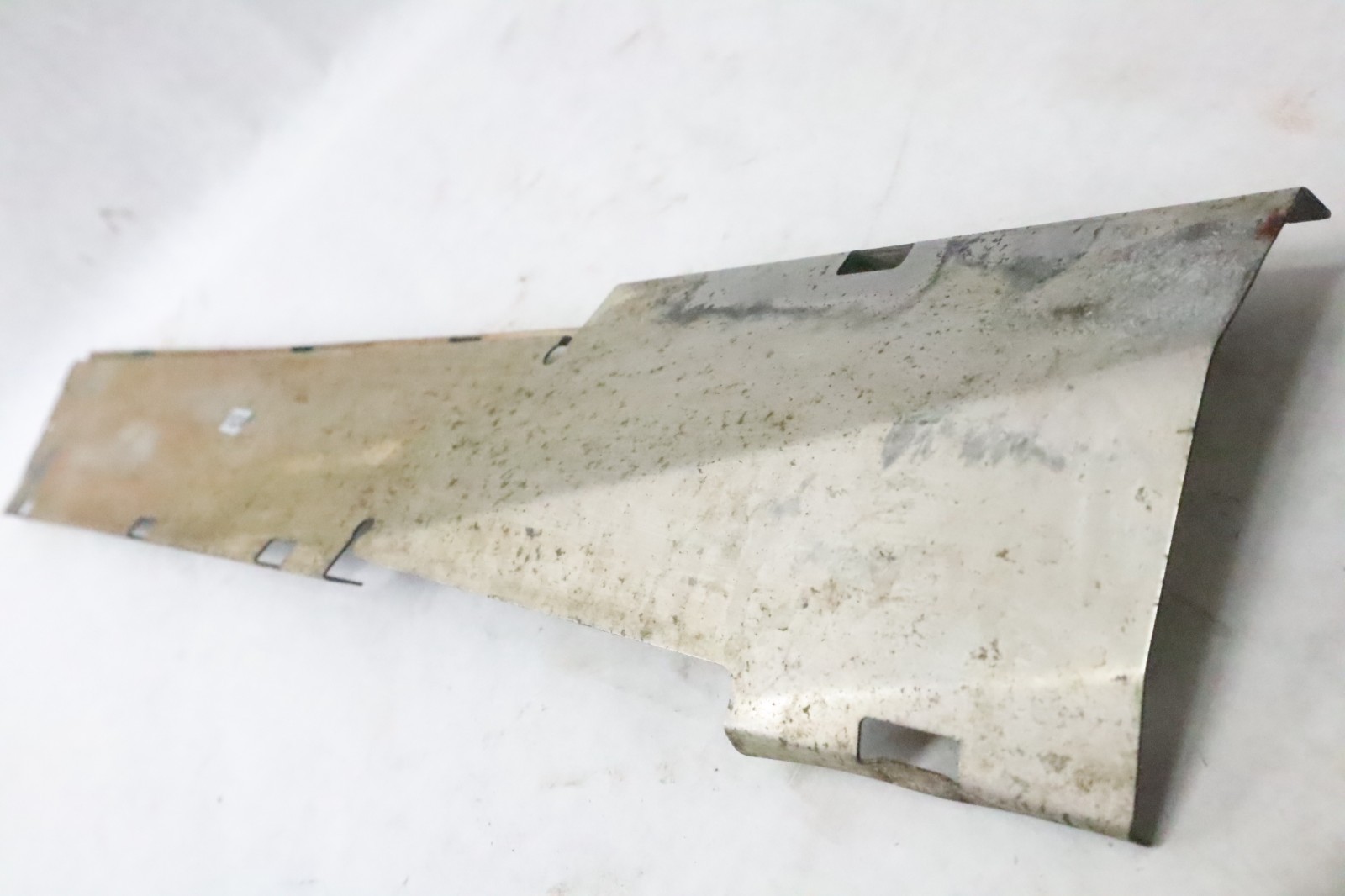 05-08 can-am outlander 400 HEAT DEFLECTOR 707600340 - Image 5
