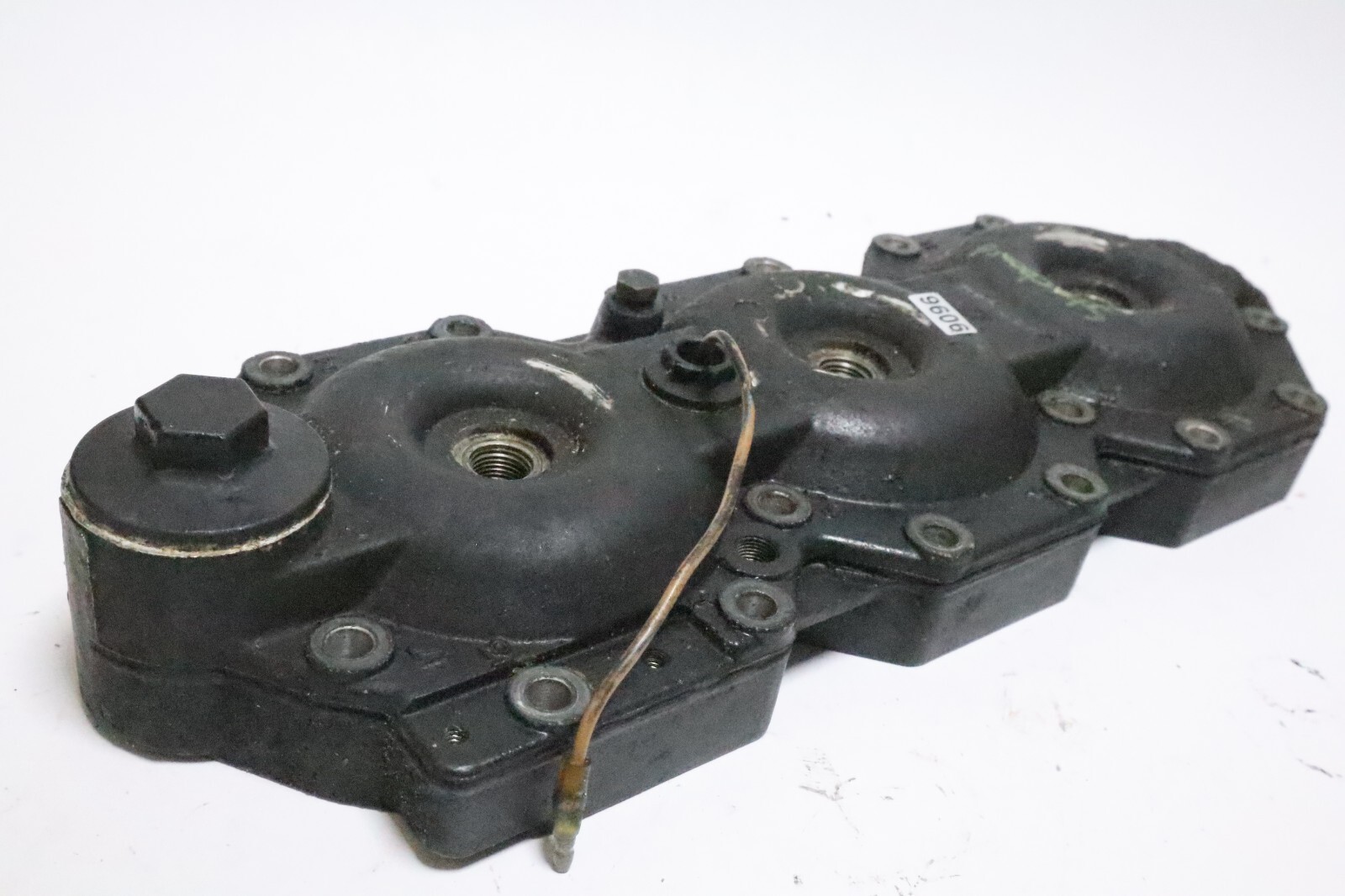 337548 Johnson Evinrude 1991-1998 Cylinder Head 150 175 HP - Image 12