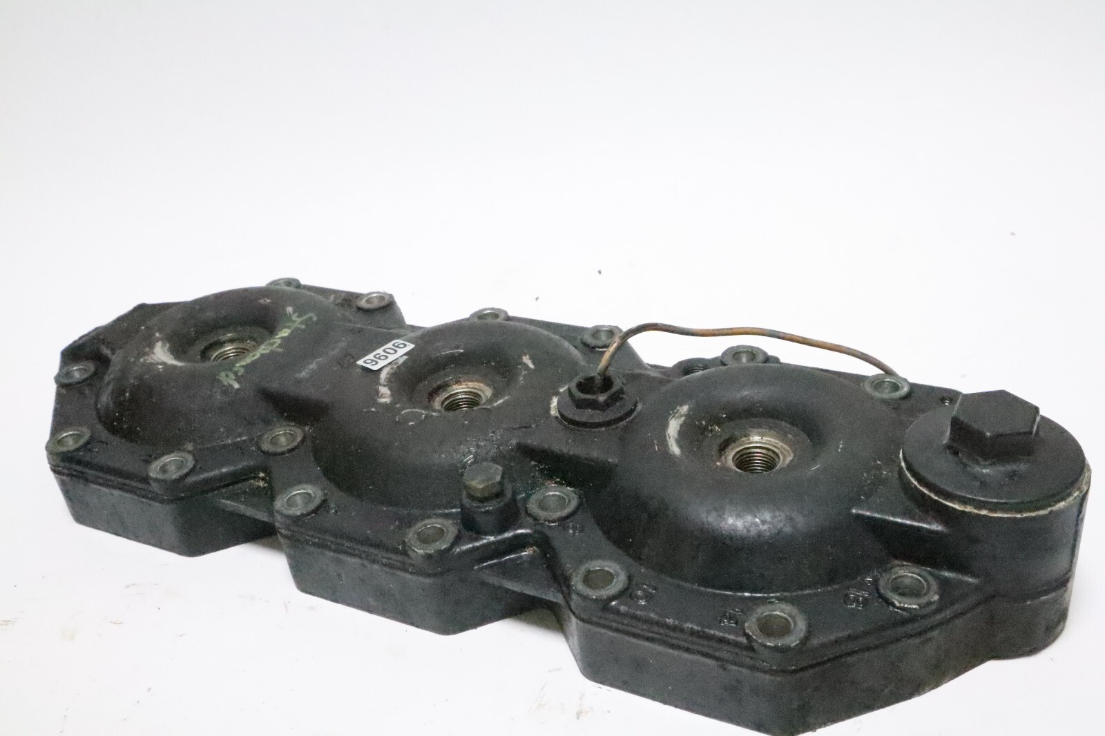 337548 Johnson Evinrude 1991-1998 Cylinder Head 150 175 HP - Image 13