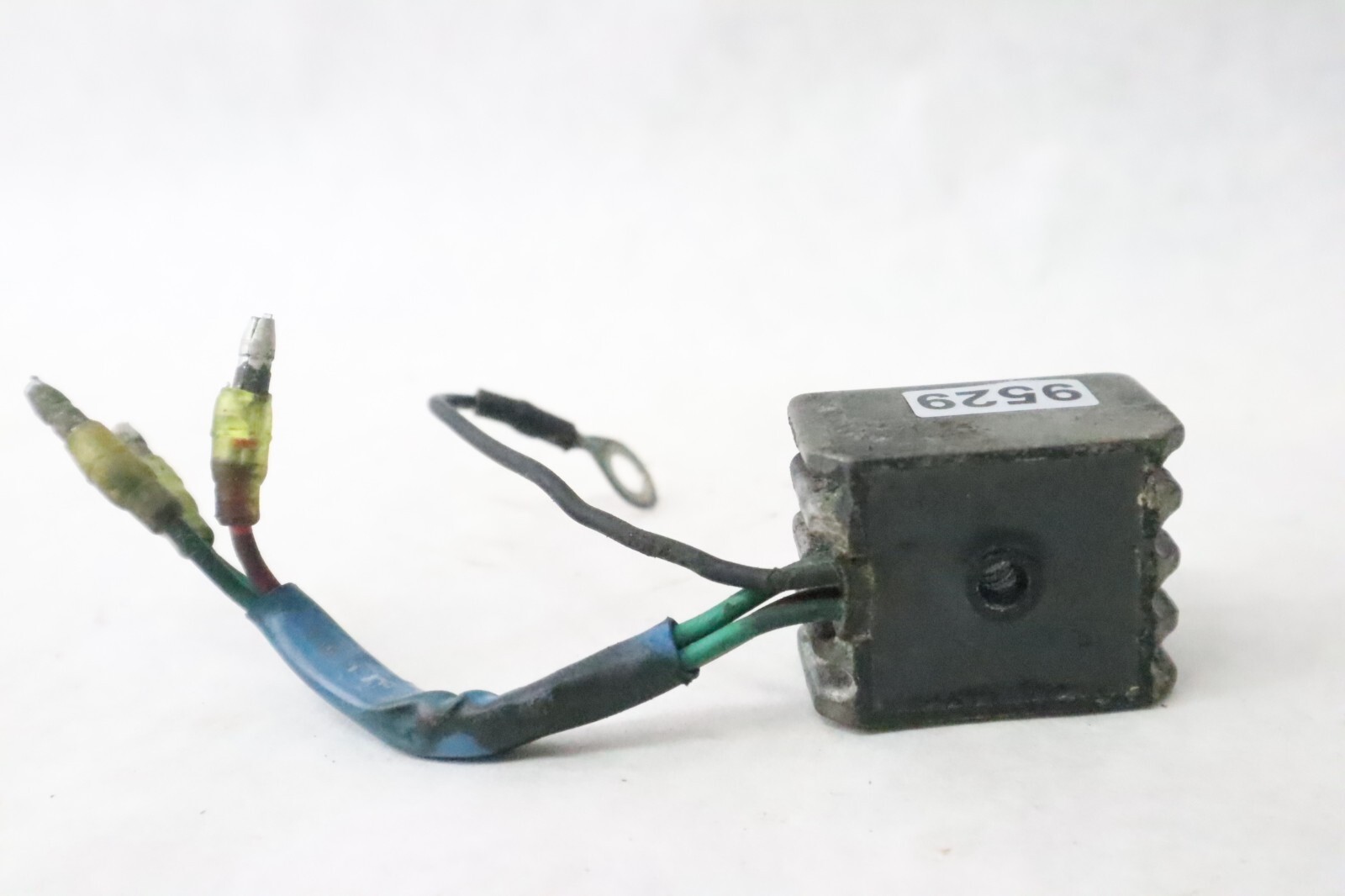OEM Yamaha Mariner 20 30 HP Rectifier Assembly PN 664-81970-62-00 Fits 1984-1997 - Image 6