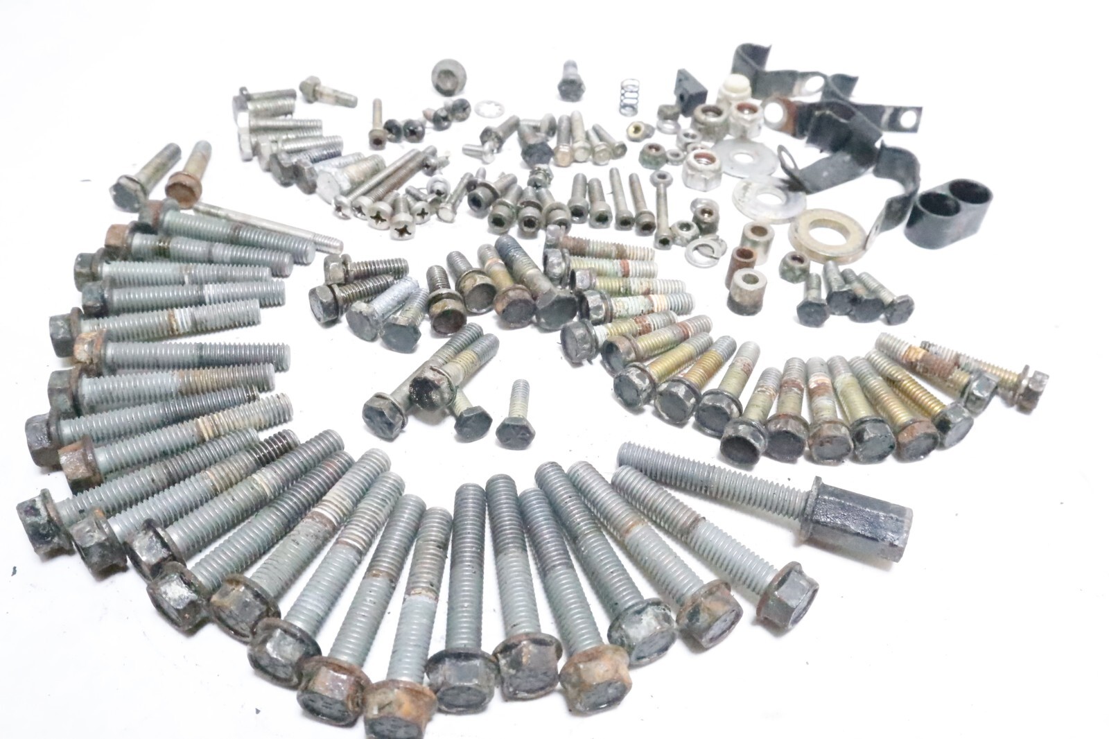 Mercury Mariner 135 150 175 200 225 HP Miscellaneous Mixed Bolt Nut Washer Lot - Image 2