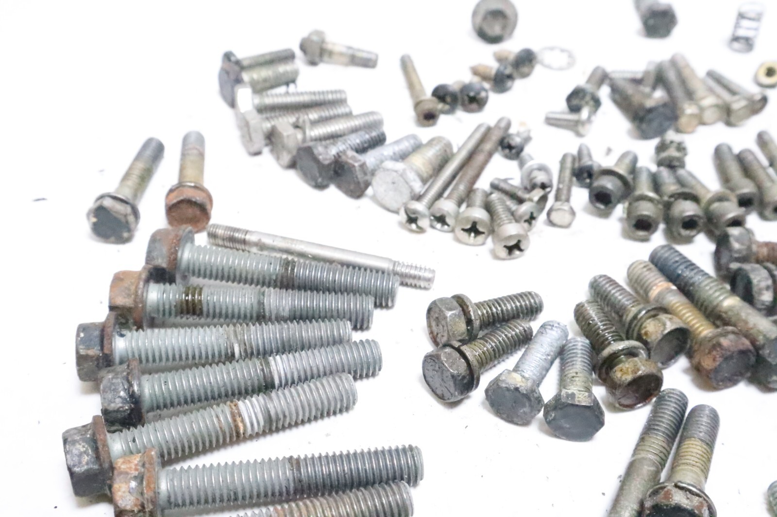 Mercury Mariner 135 150 175 200 225 HP Miscellaneous Mixed Bolt Nut Washer Lot - Image 3
