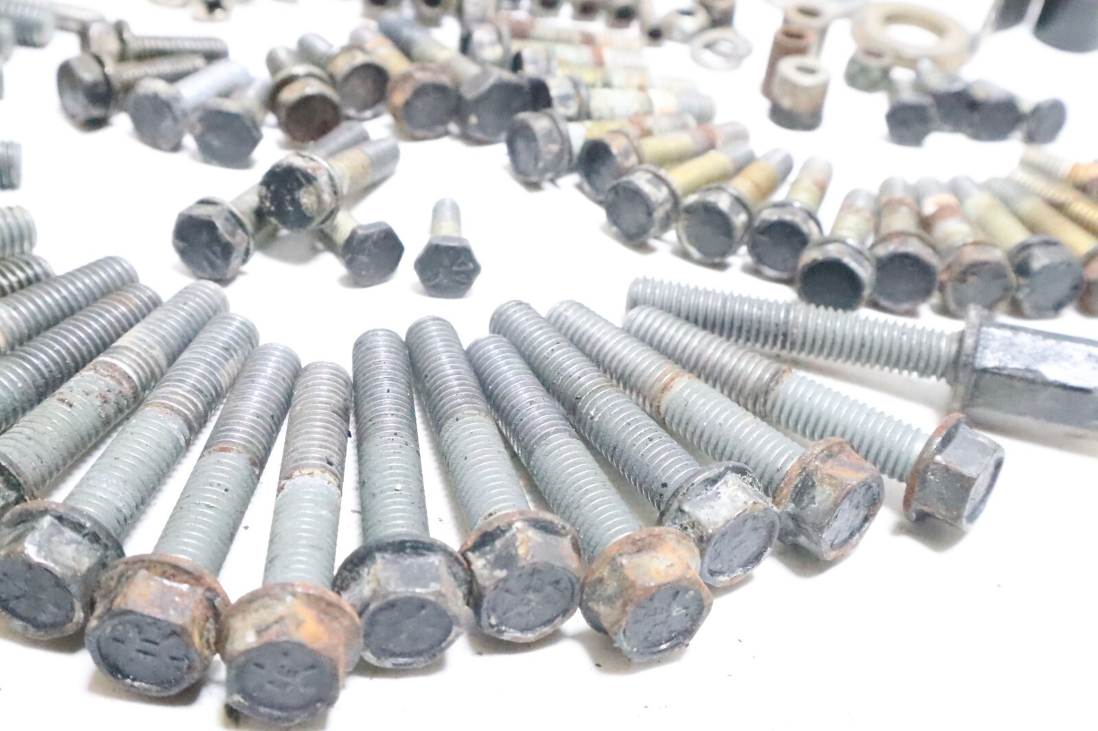 Mercury Mariner 135 150 175 200 225 HP Miscellaneous Mixed Bolt Nut Washer Lot - Image 7