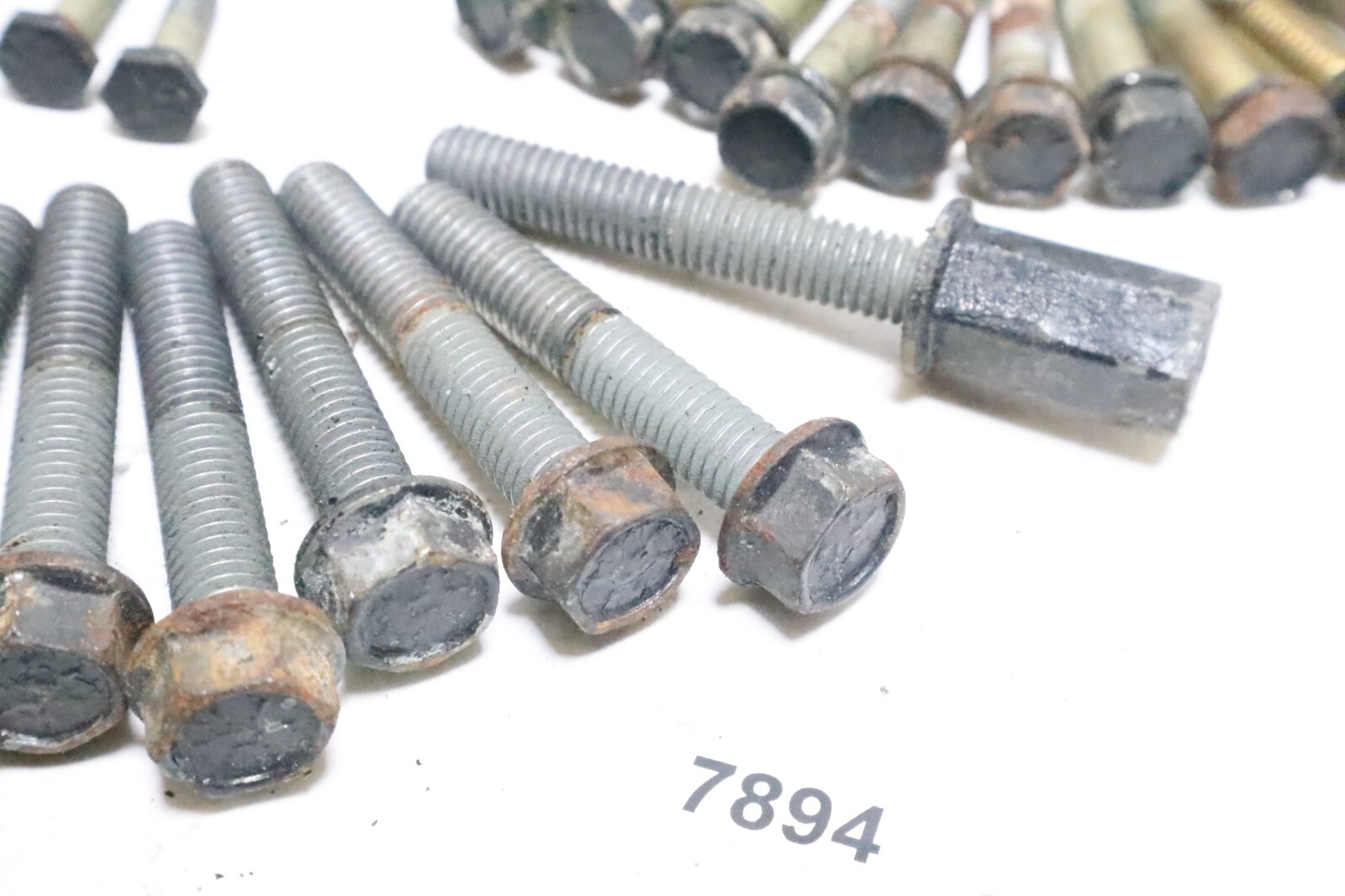Mercury Mariner 135 150 175 200 225 HP Miscellaneous Mixed Bolt Nut Washer Lot - Image 9