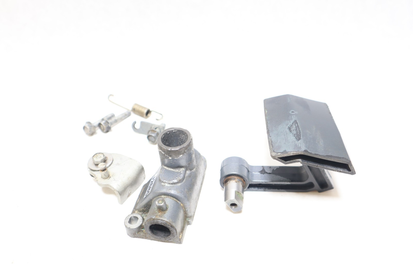 2004 05 Yamaha f 150 HP 4 Stroke rear Latch Handle Set 63P-42816-00-8D OEM - Image 4
