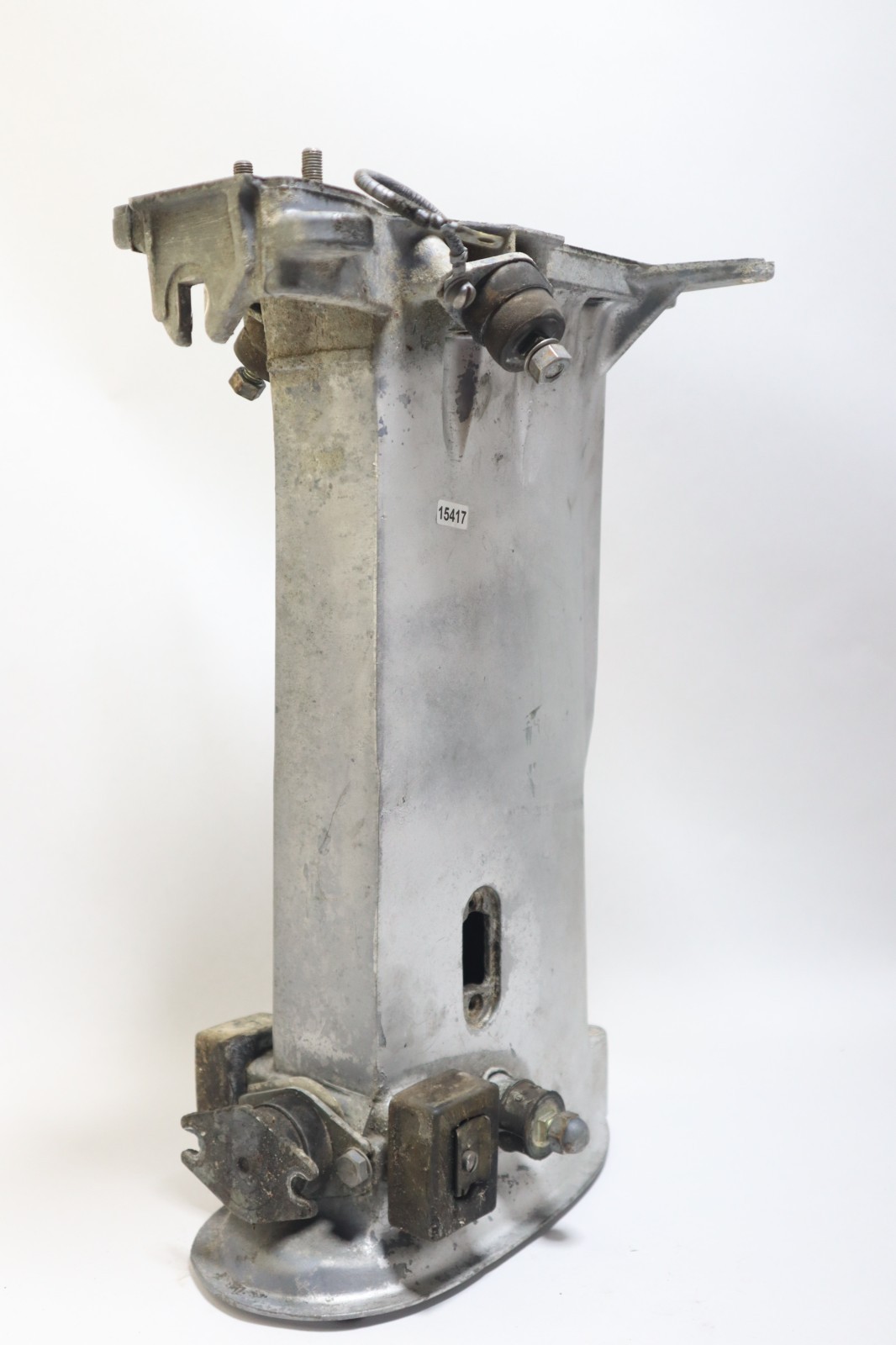 1976 Johnson Evinrude 40 HP Exhaust Driveshaft Housing Assembly Leg 0384554 OMC - Image 2