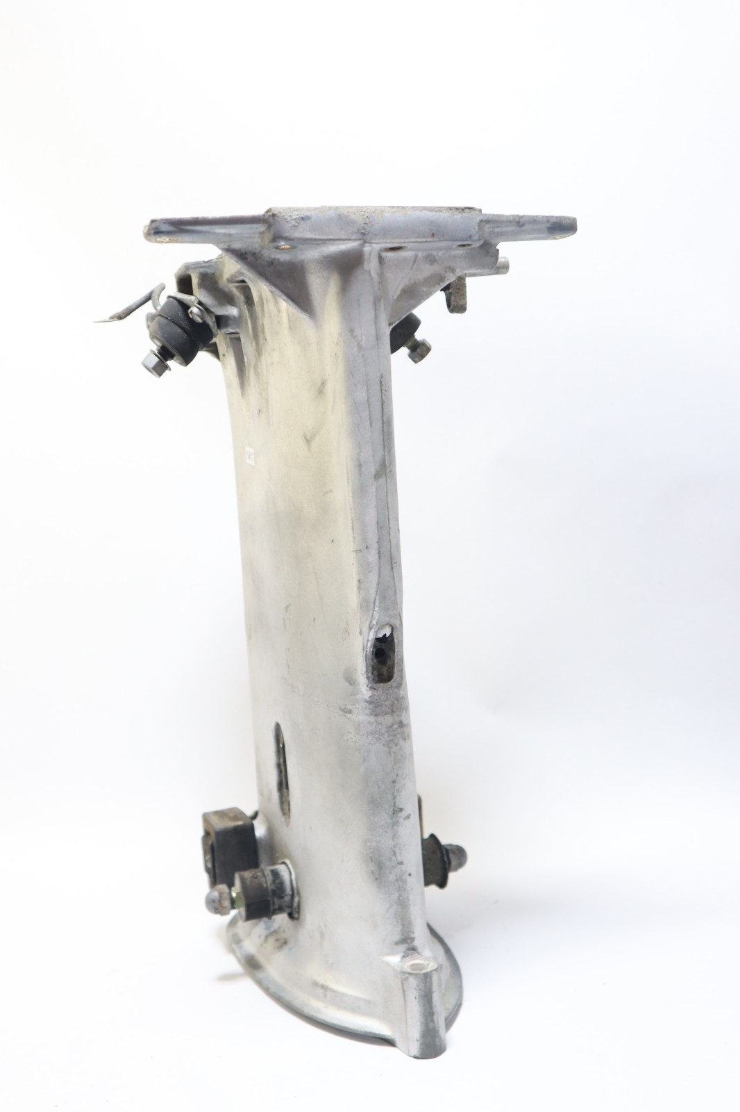 1976 Johnson Evinrude 40 HP Exhaust Driveshaft Housing Assembly Leg 0384554 OMC - Image 9