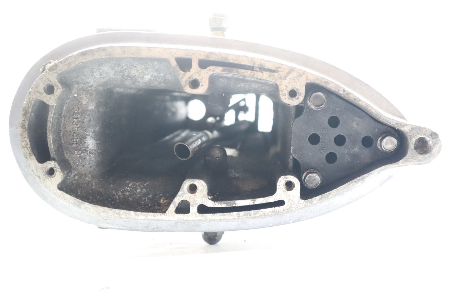 1976 Johnson Evinrude 40 HP Exhaust Driveshaft Housing Assembly Leg 0384554 OMC - Image 12
