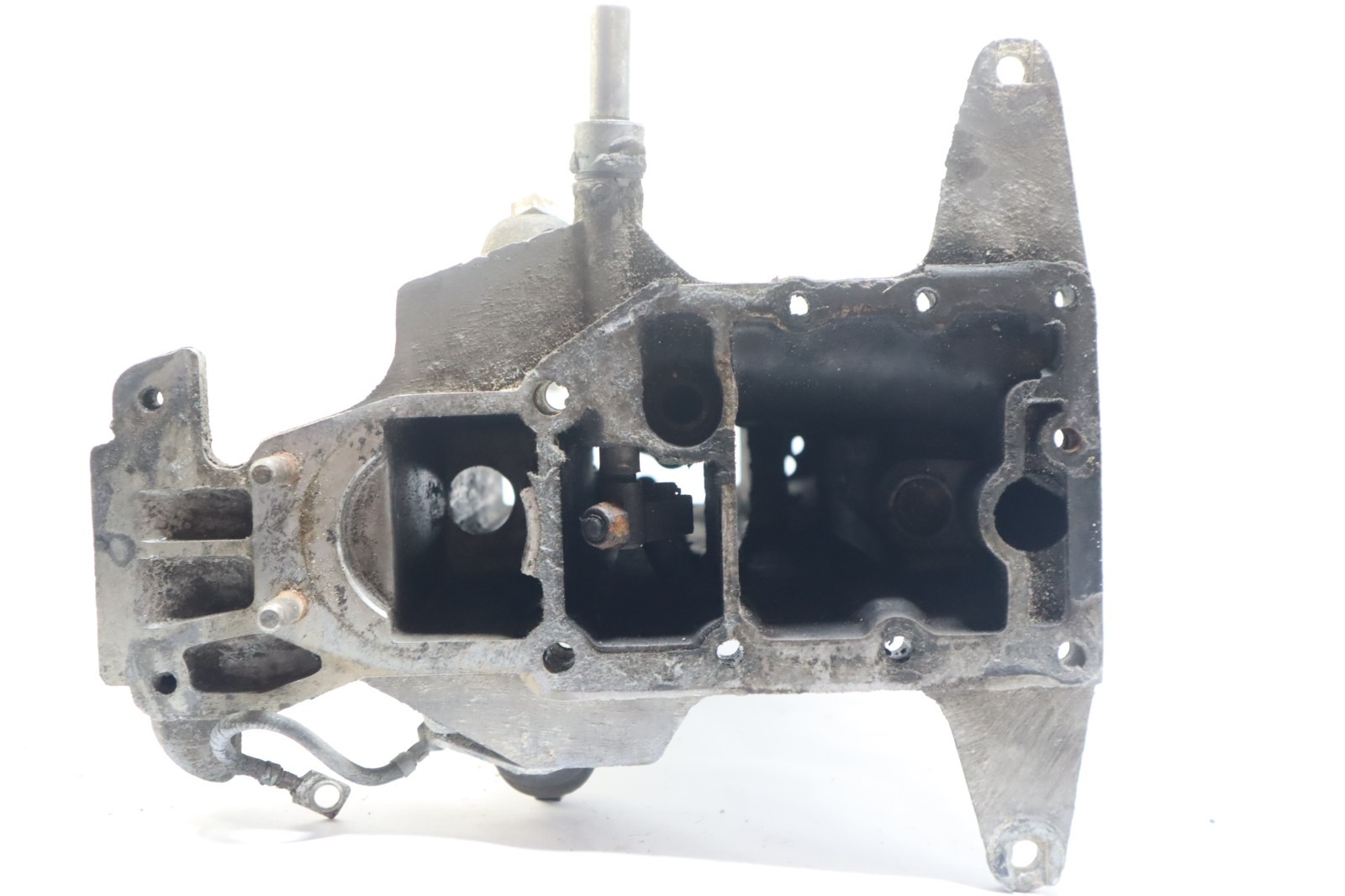 1976 Johnson Evinrude 40 HP Exhaust Driveshaft Housing Assembly Leg 0384554 OMC - Image 15