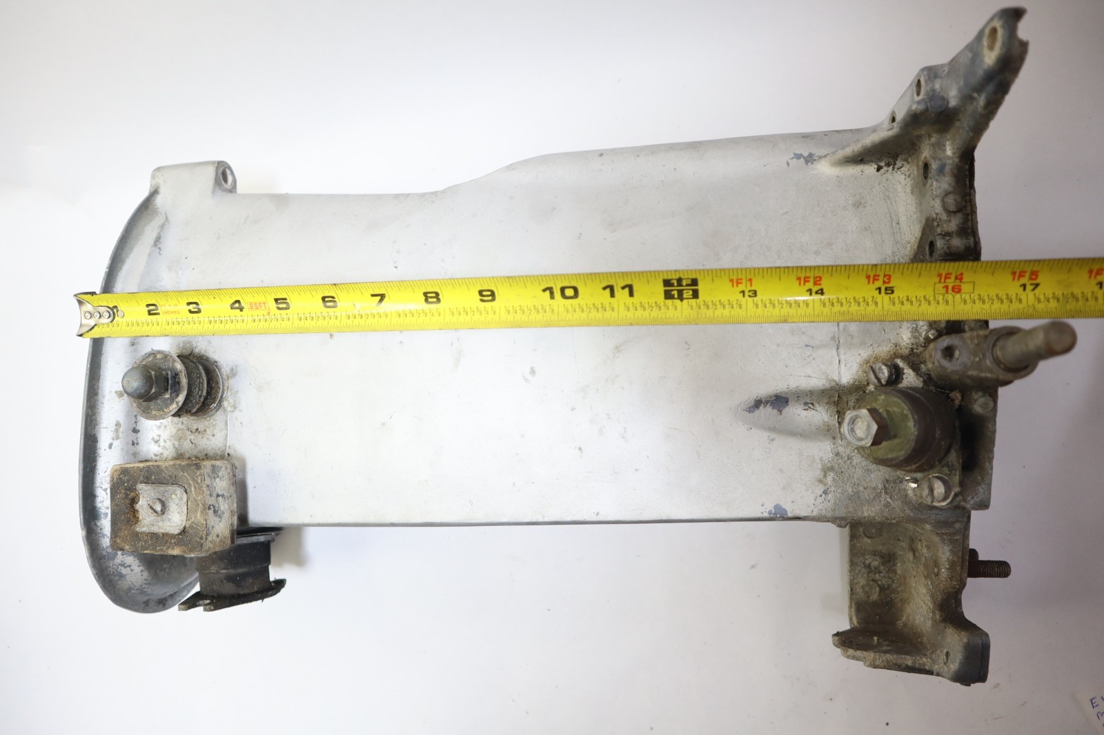 1976 Johnson Evinrude 40 HP Exhaust Driveshaft Housing Assembly Leg 0384554 OMC - Image 16