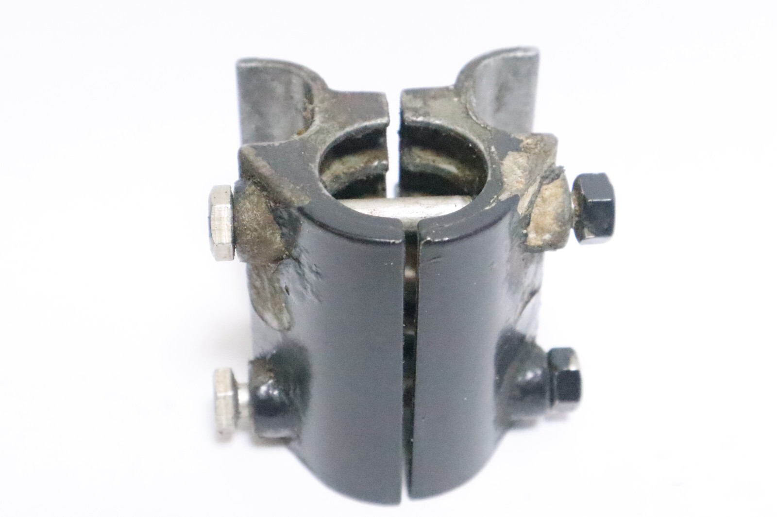 Bracket Lower Mount 819320T3 Sears Gamefisher Outboard - Image 3