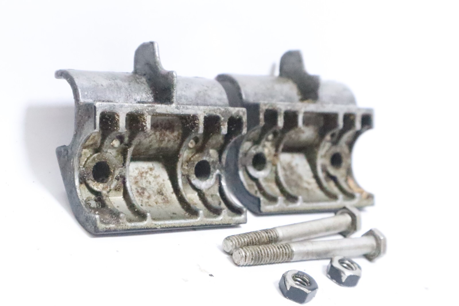 Bracket Lower Mount 819320T3 Sears Gamefisher Outboard - Image 10