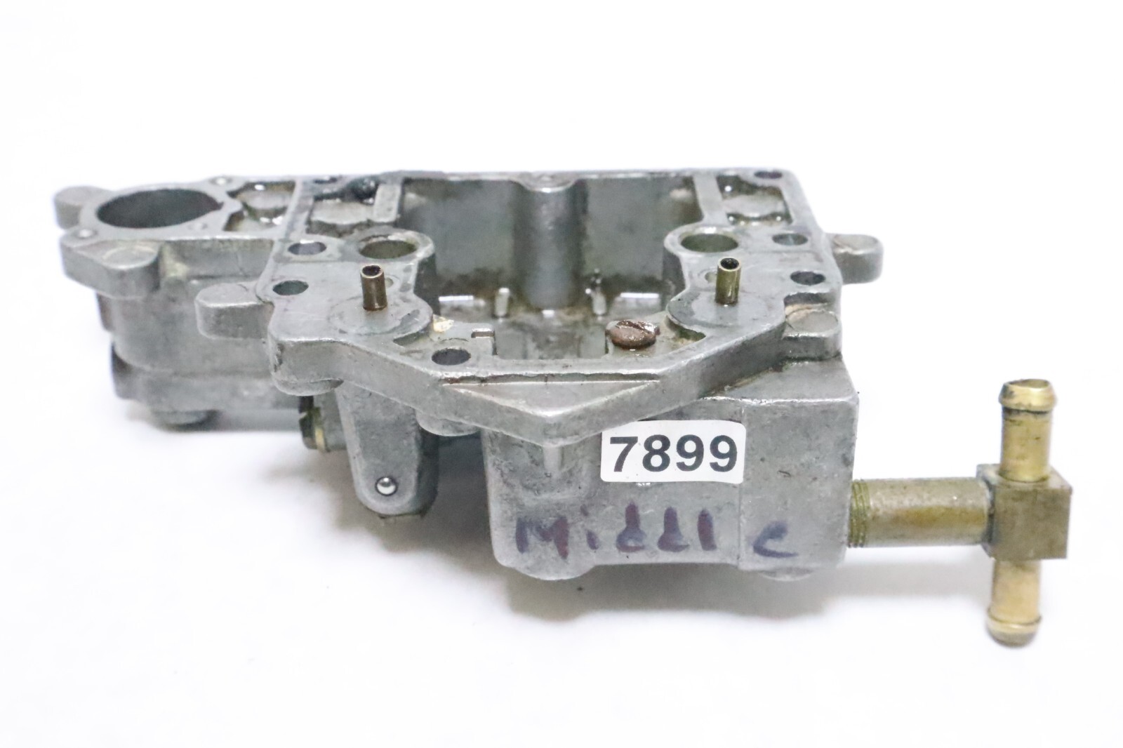 1992-1999 Mercury 135 150 200 carburetor OEM Fuel Bowl 823624 CENTER - Image 2