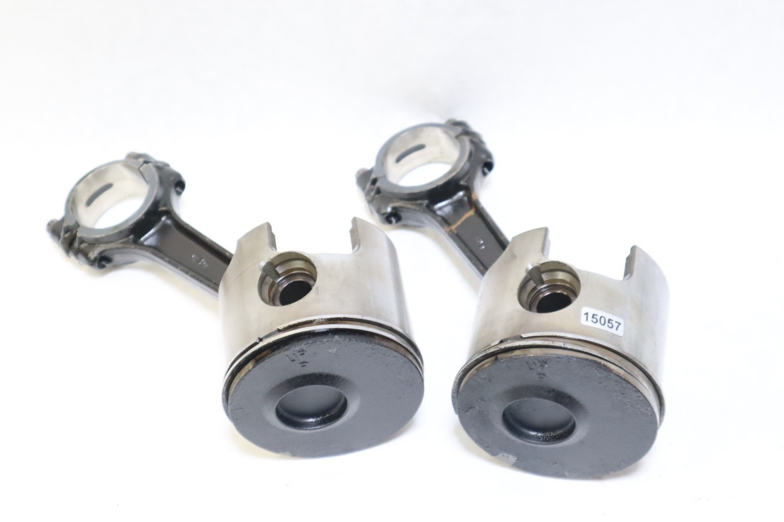 Mercury 200-225 DFI Piston 2720-855353T3 Standard PORT SIDE And rod qty 2