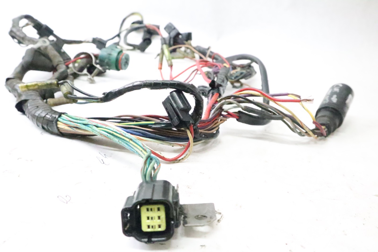 Mercury Mariner 225 250 HP Ignition Harness Assy 825433A5 has cuts - Image 15