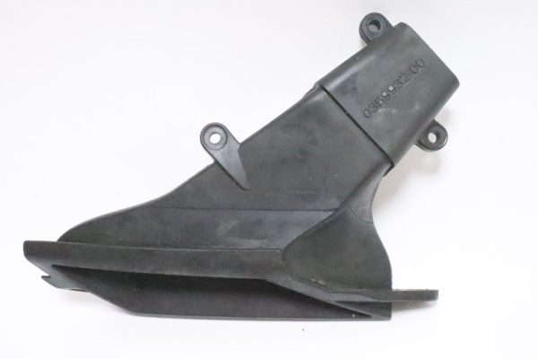 Evinrude ETEC G2 Air Duct FLYWHEEL TOP COVER  extension 150 175 200 HP 0359932 USED