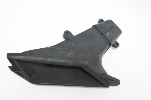 Evinrude ETEC G2 Air Duct FLYWHEEL TOP COVER  extension 150 175 200 HP 0359932 USED - Image 10