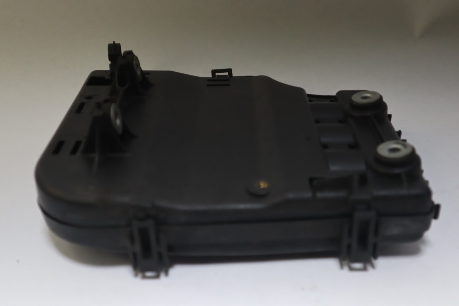 02 03 04 Honda Outboard 30588-ZV5-013 Ignition Cover - Image 8