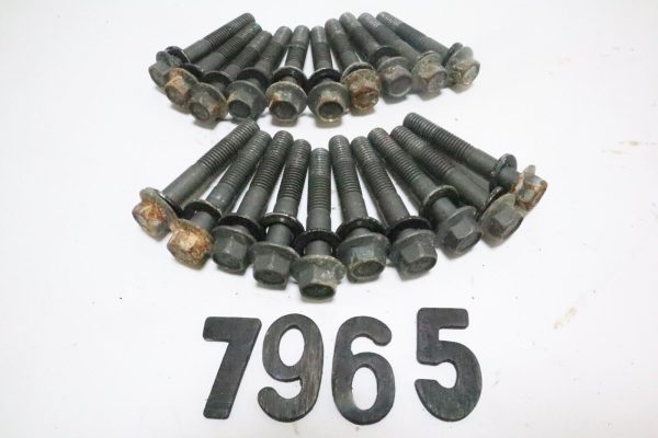 0358984 Evinrude ETEC 150 HP  2 STROKE G2 Cylinder Head Bolt Set  (20) SCREWS  USED - Image 9