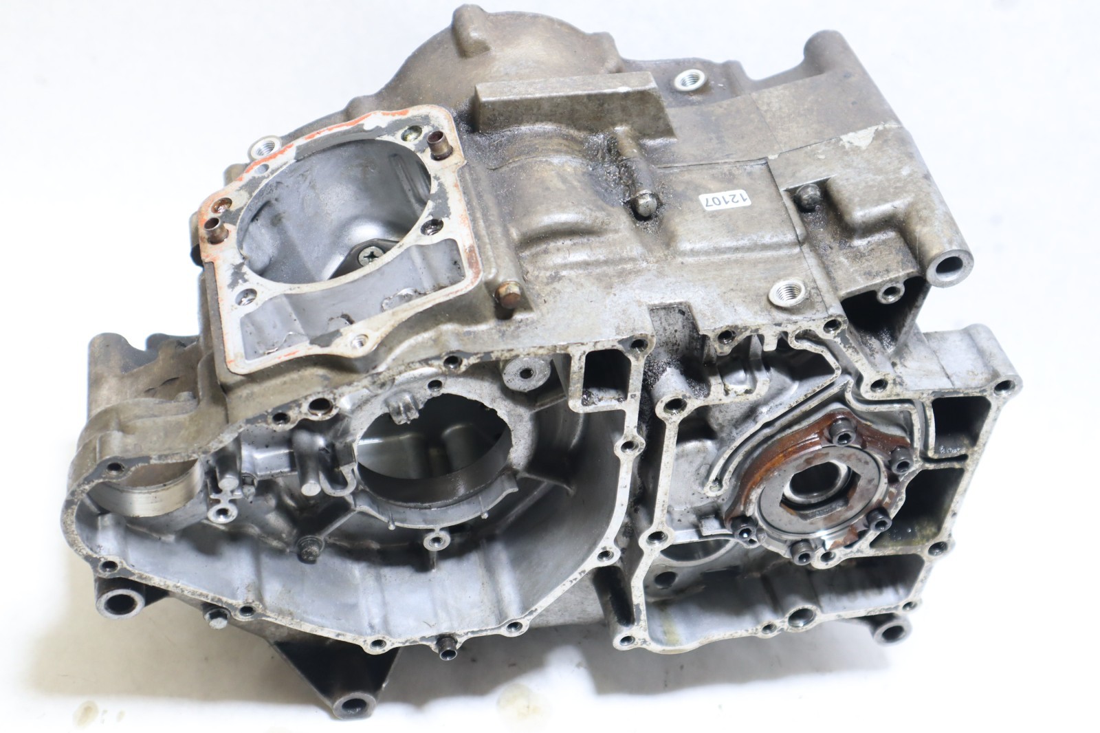 1988 Kawasaki Bayou 300 2x4 Crankcase Center Crank Case KLF300 - Image 11