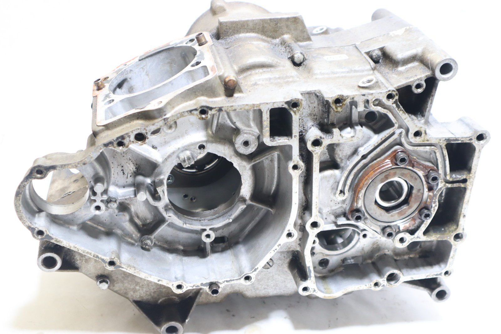 1988 Kawasaki Bayou 300 2x4 Crankcase Center Crank Case KLF300 - Image 13