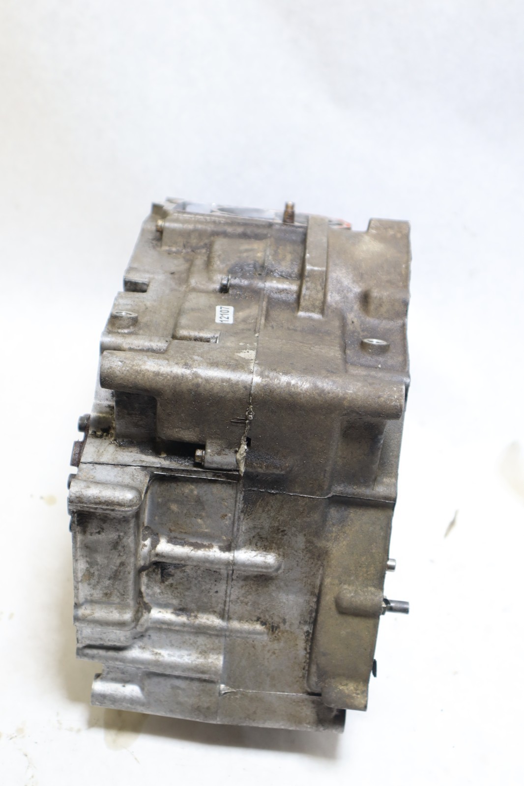 1988 Kawasaki Bayou 300 2x4 Crankcase Center Crank Case KLF300 - Image 19