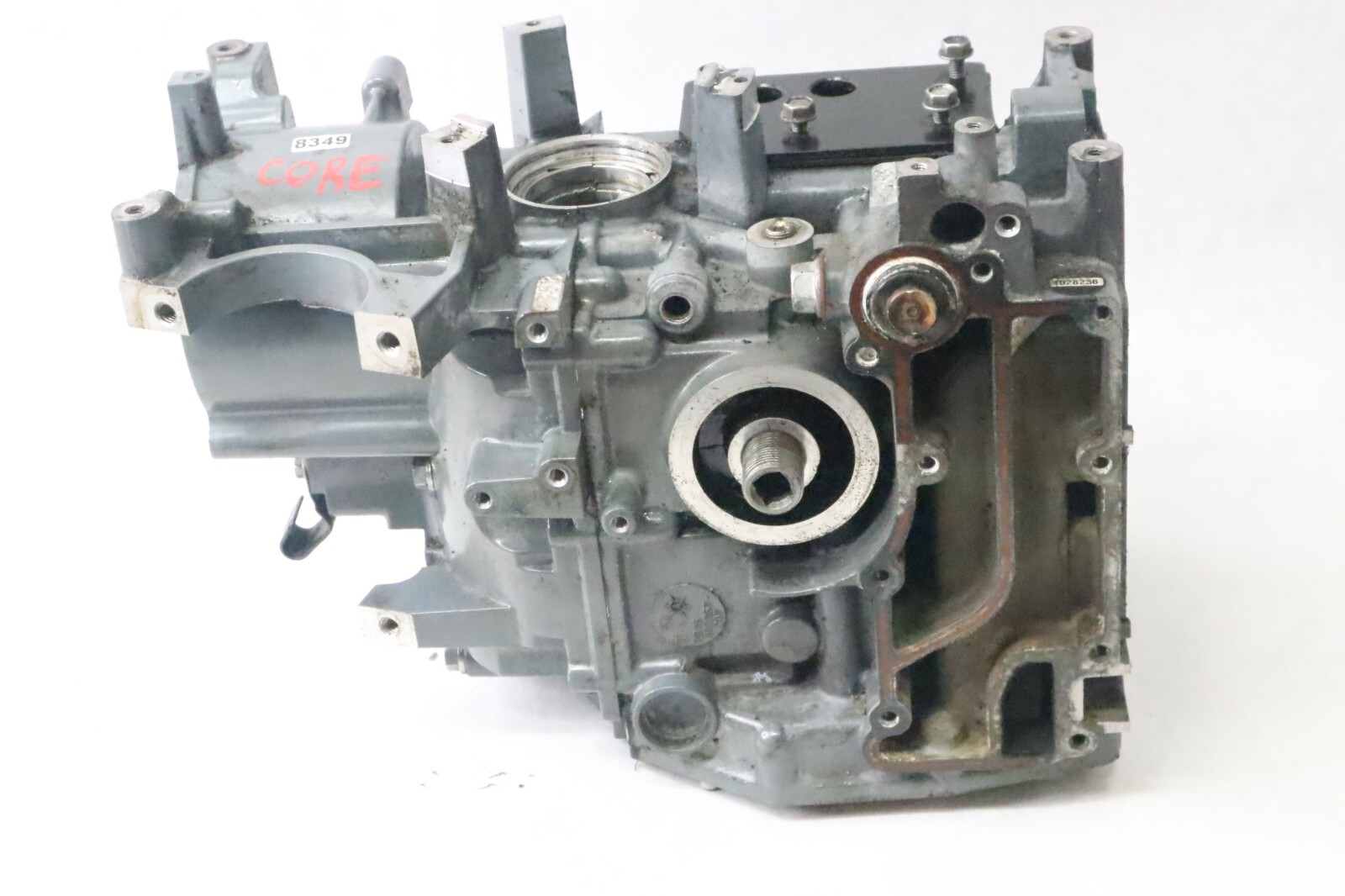 03-06 YAMAHA f 25 hp OEM CRANKCASE ASSY #65W-15100-11-1S core - Image 6
