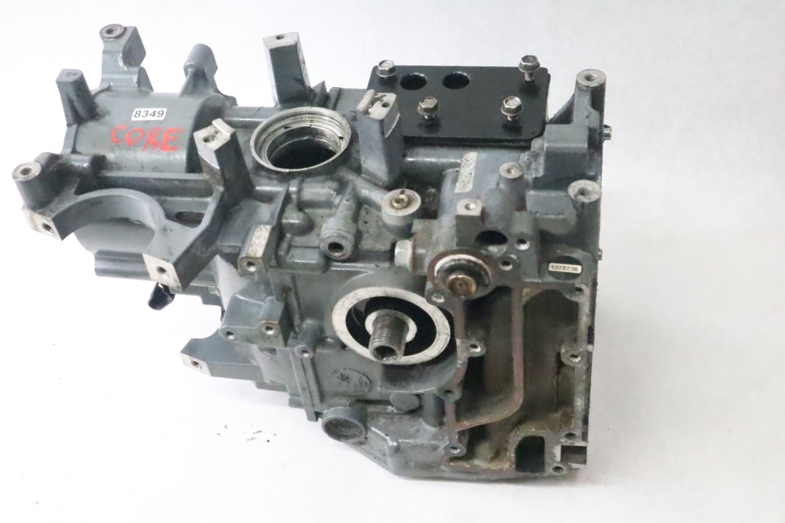 03-06 YAMAHA f 25 hp OEM CRANKCASE ASSY #65W-15100-11-1S core - Image 9