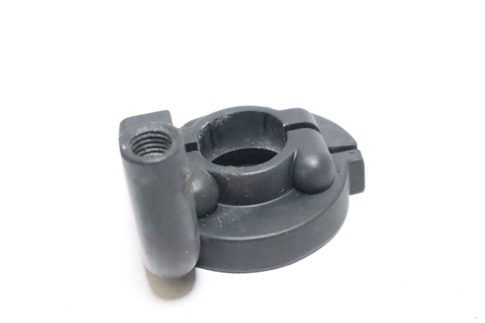 06-09 Lifan LF200 GY 5 g20-5 THROTTLE TUBE HANDLE BAR COVER - Image 3